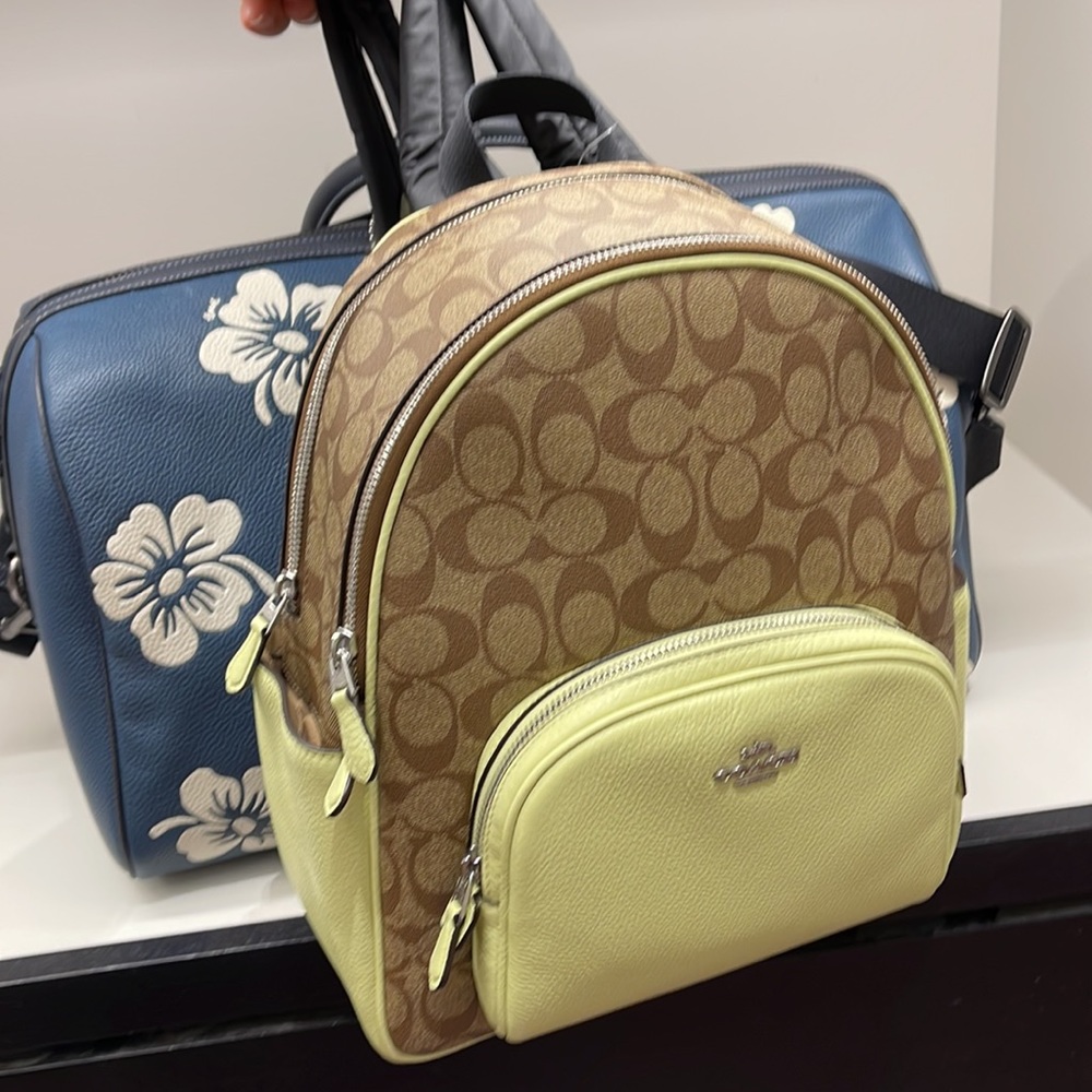Coach Court Backpack In Signature Canvas
SV/Khaki/Pale Lime - Picture 13 of 16